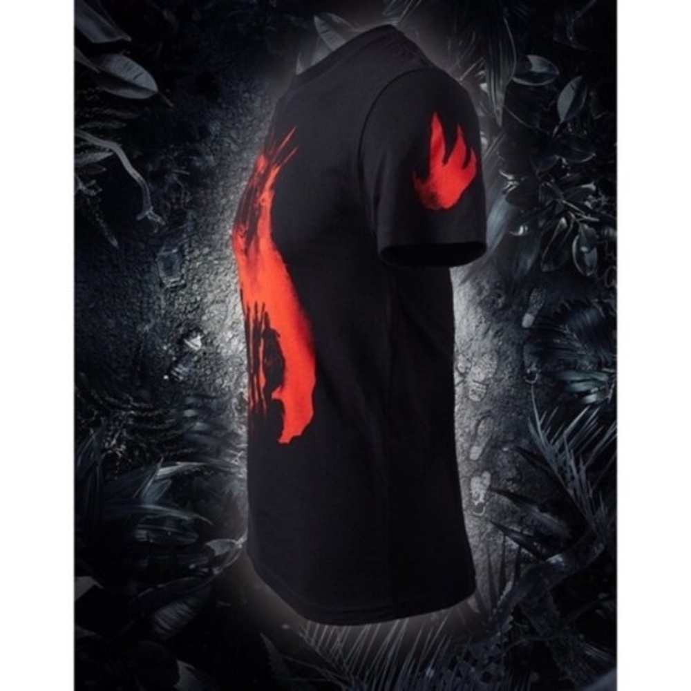 EVOLVE The Hunted Black Short Sleeve Tee Shirt - Picture 2 of 7